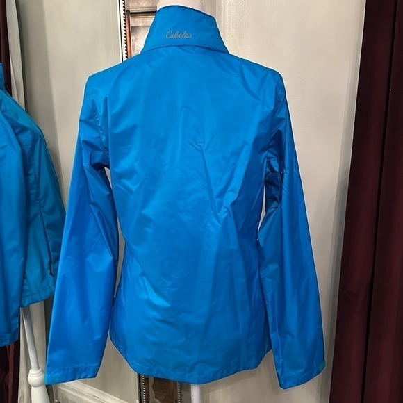 Like new Cablella’s Blue Women’s Wind & Rainproof Jacket Size Small - Picture 5 of 10